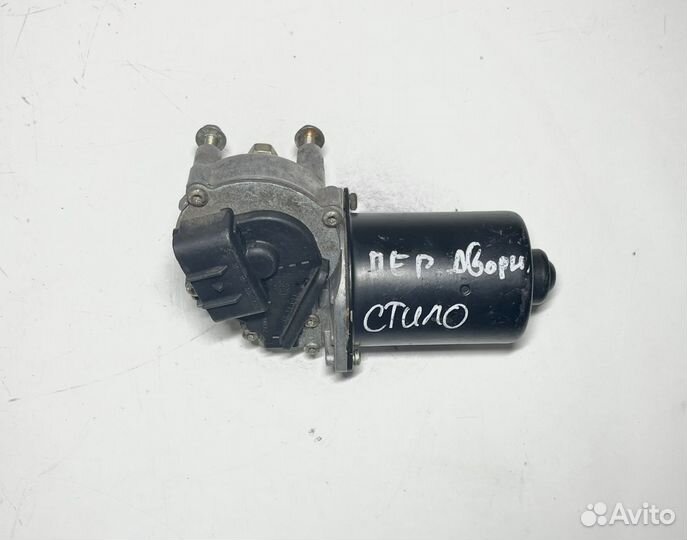Моторчик стеклоочистителей Fiat Stilo