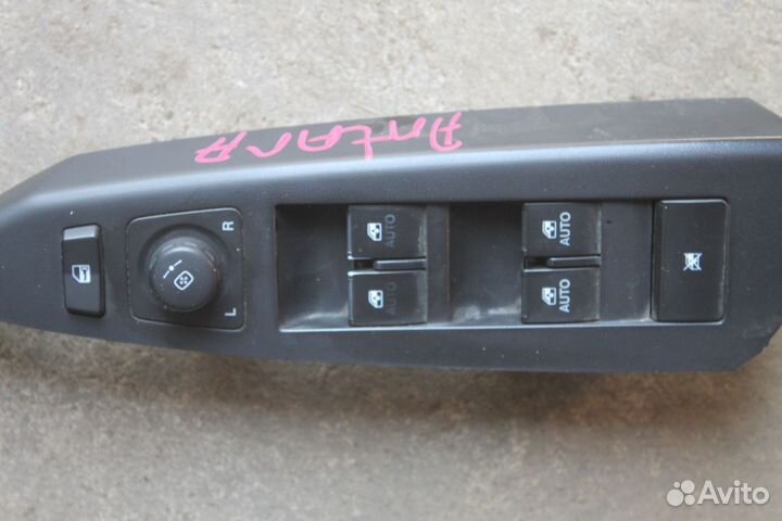 Opel Antara блок управления стеклоподъемниками