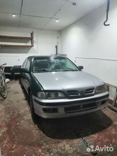 Nissan primera p11