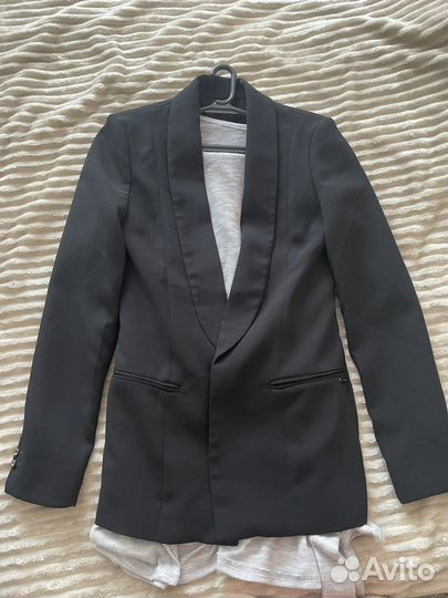 Пиджак женский 44