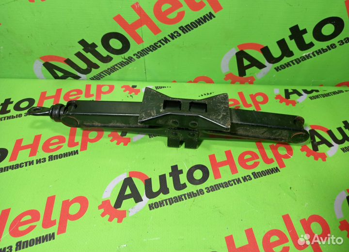 Домкрат nissan из японии 700 кг