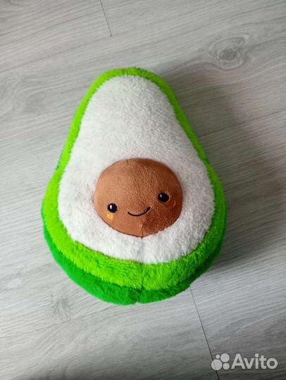 Игрушка авокадо