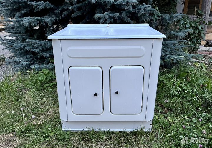 Раковина с тумбой СССР