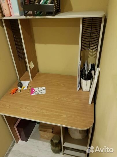 Компьютерный стол