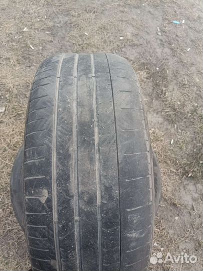 Pirelli P Zero 245/45 R20