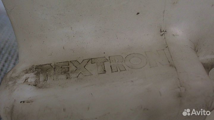 Бачок омывателя Toyota Avensis 2, 2004