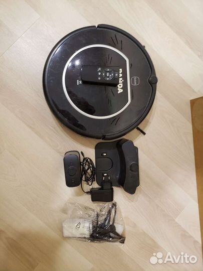 Робот пылесос Panda X500