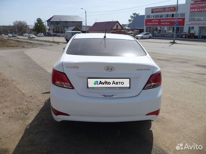 Hyundai Solaris 1.4 МТ, 2015, 195 000 км