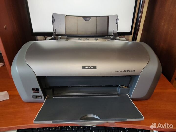Принтер Epson stylus photo R220
