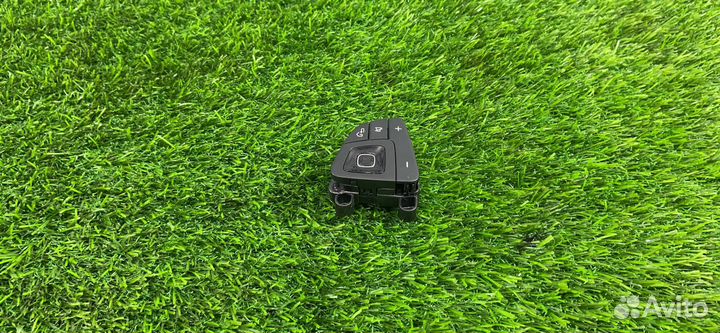 Кнопки руля правые для Mercedes E