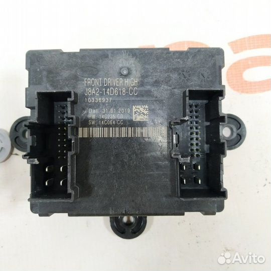 Блок комфорта двери Velar 2019