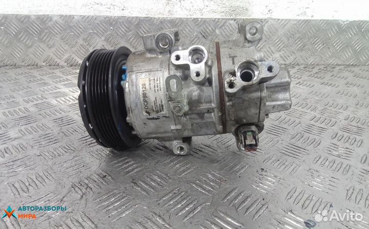 Компрессор кондиционера Toyota Avensis 2 (T250)