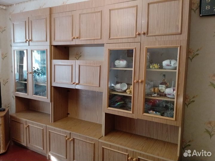 Стенка в гостиную