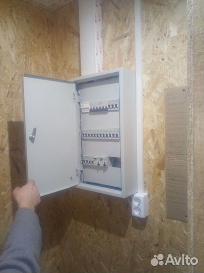 Монтаж слаботочных систем. Электромонтаж