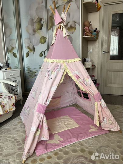 Вигвам для девочки с ковриком