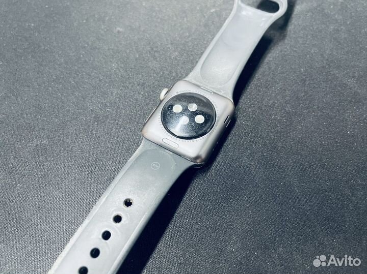 Смарт-часы Apple Watch Series 3 38mm A1858