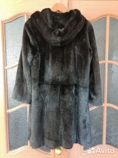 Шуба норковая blackglama с капюшоном