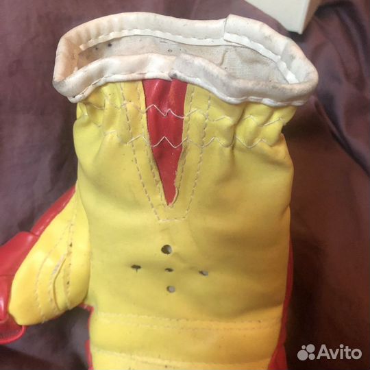 Боксерские перчатки детские возраст 6-8 лет