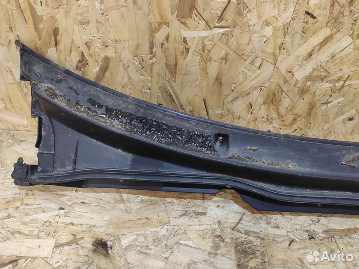 Жабо Nissan Almera Classic