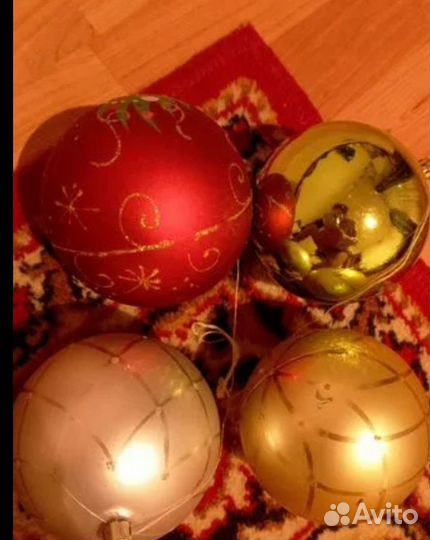 Шары новогодние. И Веночек