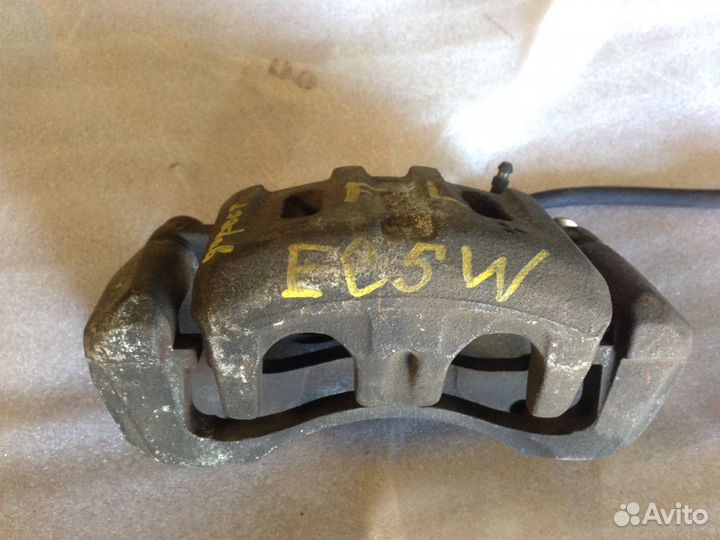 Суппорт Mitsubishi Galant Legnum VR4