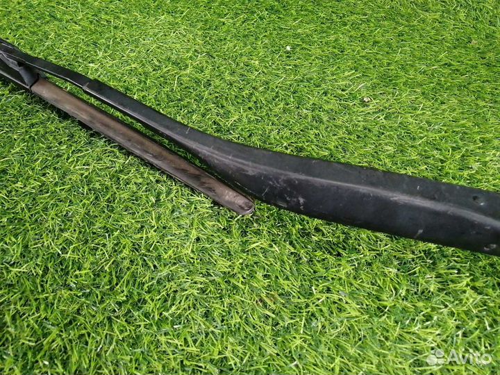 Дворник передний правый Lexus Rx350 GSU35 2GR 2008