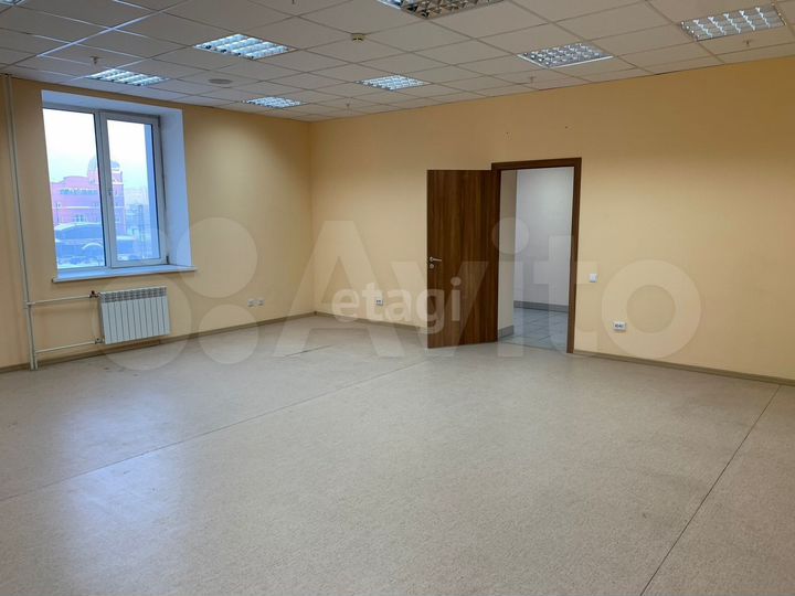Сдам офисное помещение, 180 м²