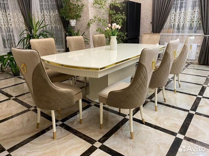 Стол и стулья от производителя. В наличии