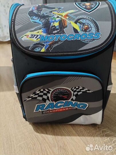 Рюкзак школьный для мальчика портфель