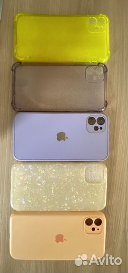 Чехлы на iPhone 11