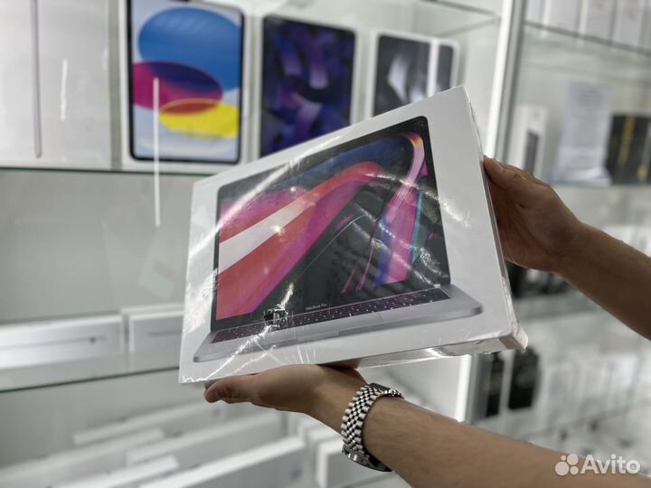 Ноутбук Apple MacBook Pro 13 M2 (2022) Рассрочка