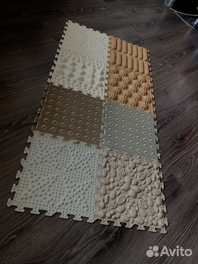 Коврик массажный детский с коробкой