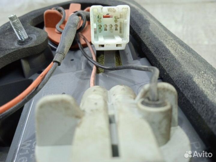 Фонарь задний левый Kia Rio 3