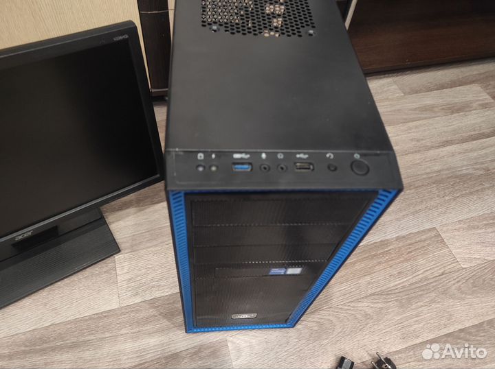 Монитор и корпус пк