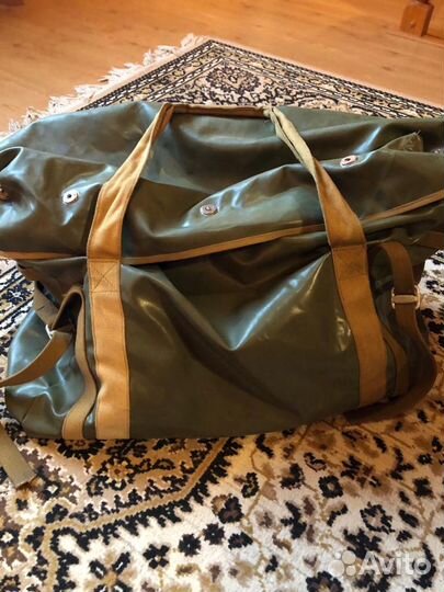 Форма и аксессуары для рыбалки