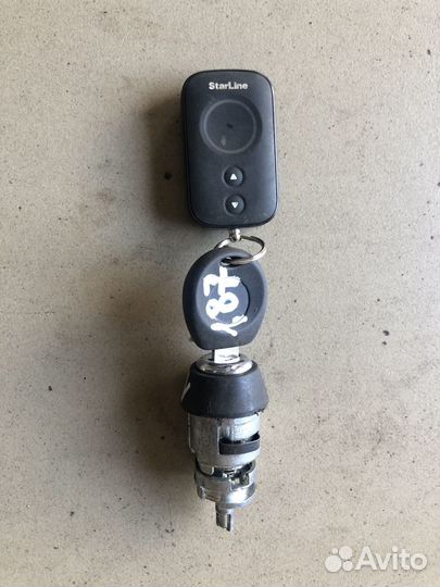 Замок зажигания Volkswagen Vento