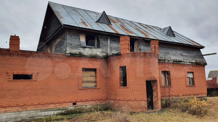 Дом 240 м² на участке 30 сот.