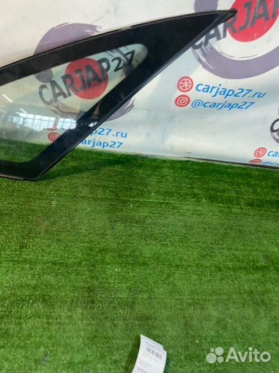 Форточка кузова(2) передняя левая Honda Stepwgn