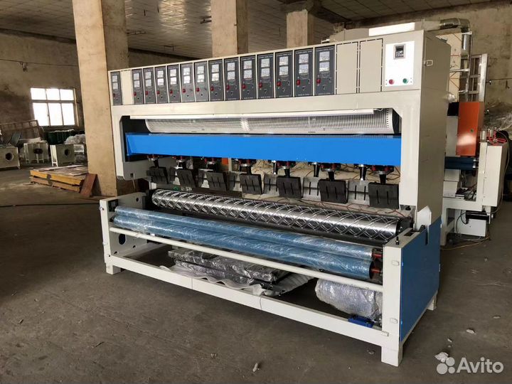 Машина для ультразвуковой стежки