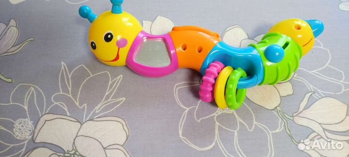 Детские развивающие игрушки для малышей