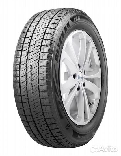 Bridgestone Blizzak Ice 215/60 R16 99T