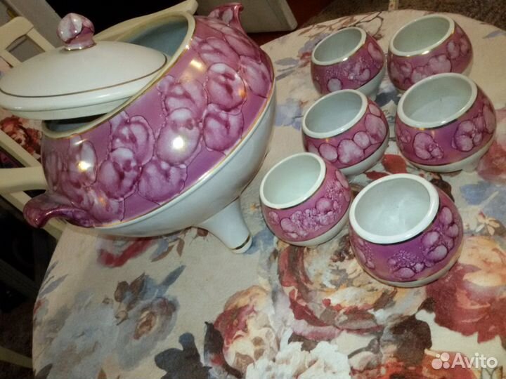 Посуда советских времен - крюшонница с чашками