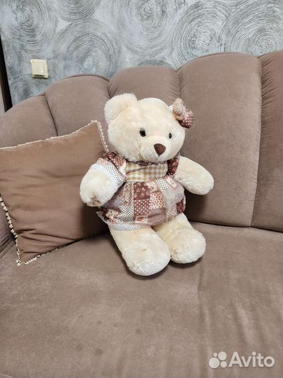 Плюшевый медведь