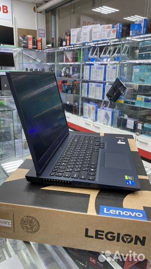 Игровой ноутбук Lenovo Legion 5 15ITH6H-82JK00B9US