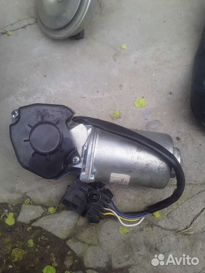 Моторчик стеклоочистителя калина 1