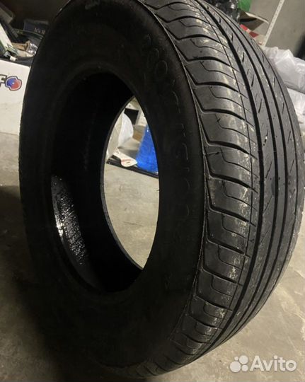 Ovation EcoVision VI-682 215/65 R15