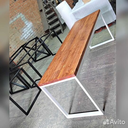 Компьютерный стол в стиле лофт, два метра