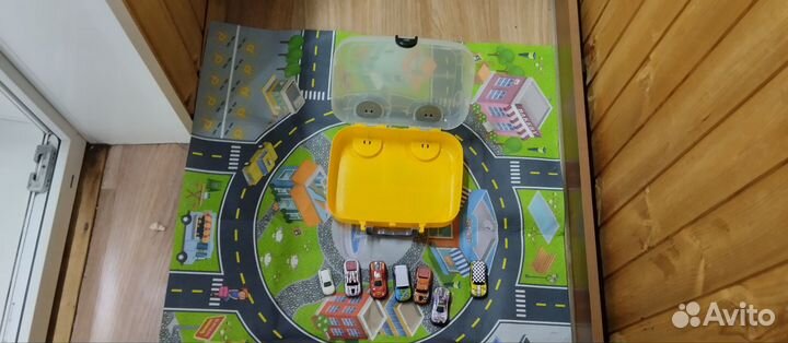 Игровой набор машинок