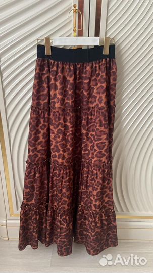 Много одежды