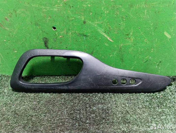 Накладка ручки внутренней Citroen C5 2009